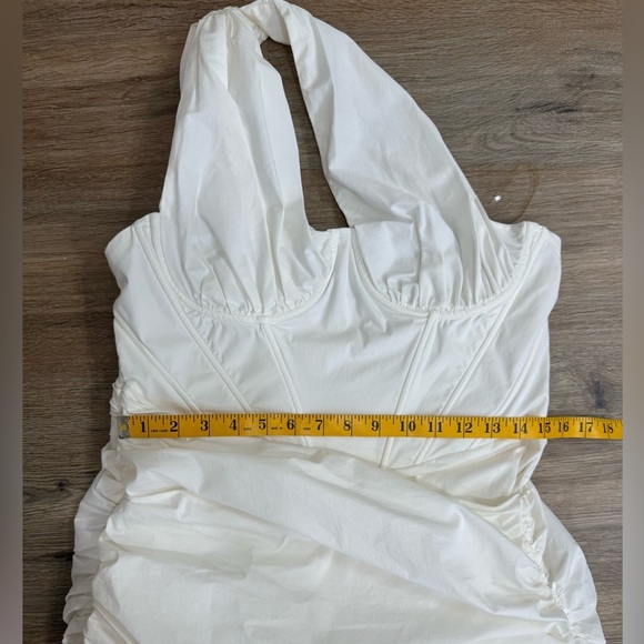 House of CB CLEMENTINE White Cut Out Mini Dress size L(P) - Picture 14 of 14